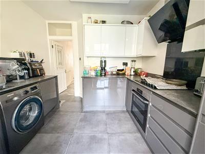 ALTERNATE VIEW OF KITCHEN